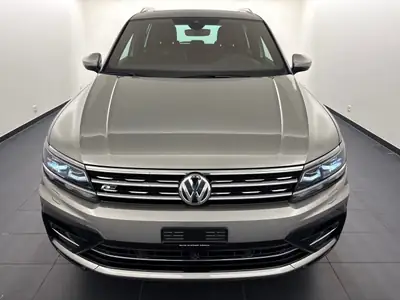 VW Tiguan 2.0 TSI R-Line 4Motion — SUV premium 230 ch, première main, kilométrage modéré — Miniatura 16