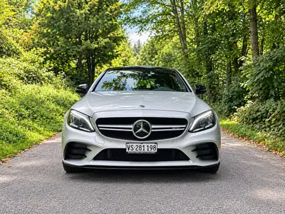 Mercedes-AMG C 43 4matic Coupé — 390 ch, performances et élégance sportive — Außenansicht