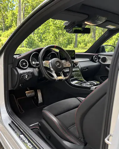 Mercedes-AMG C 43 4matic Coupé — 390 ch, performances et élégance sportive — Innenraum