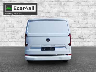VW e-Transporter Plus 70 kWh — Utilitaire électrique 6 places, édition premium — dettaglio
