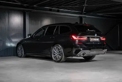BMW 330 d xDrive Touring M Sport — Break diesel dynamique, 49'950 km seulement — Miniatura 7