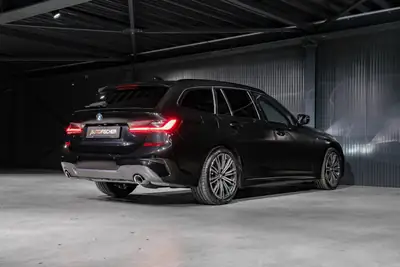BMW 330 d xDrive Touring M Sport — Break diesel dynamique, 49'950 km seulement — Miniatura 8