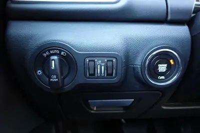 Maserati Ghibli 2.0 Hybrid GT — Élégance italienne et technologie hybride, 51'990 km seulement — Miniatura 15