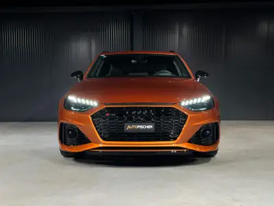 Audi RS4 Avant quattro — Break haute performance 450 ch, faible kilométrage — Heckansicht