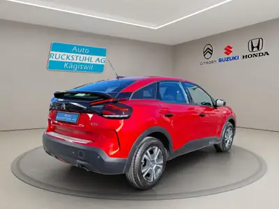 Citroën C4 1.2 PureTech Live Pack — Berline polyvalente, consommation maîtrisée — intérieur