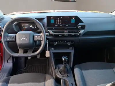 Citroën C4 1.2 PureTech Live Pack — Berline polyvalente, consommation maîtrisée — Miniature 10