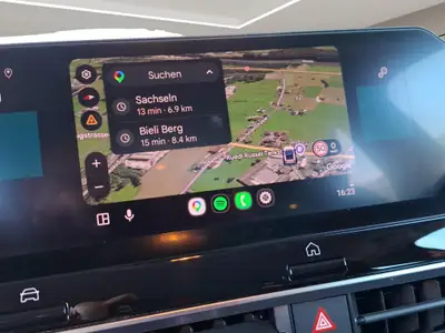 Citroën C4 1.2 PureTech Live Pack — Berline polyvalente, consommation maîtrisée — Miniature 14
