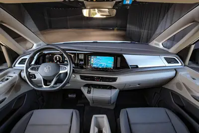 VW T7 Multivan 2.0 TDI — Camping-car familial avec lit escamotable et climatisation 3 zones — Miniatura 17