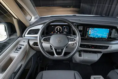 VW T7 Multivan 2.0 TDI — Camping-car familial avec lit escamotable et climatisation 3 zones — Miniatura 18