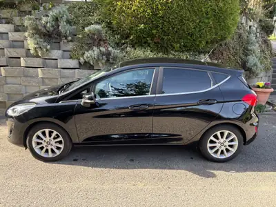 Ford Fiesta 1.0 EcoBoost Titanium — Citadine économe et fiable, 105'000 km — rear view