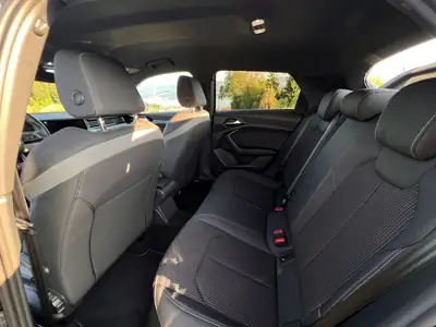 Audi A1 1.5 35 TFSI S-Tronic — Citadine dynamique, entretien réduit, 99 000 km — tableau de bord