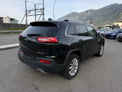 Jeep Cherokee 2.2 TD Limited AWD — SUV robuste, diesel économe, garantie complète — Miniatura 7