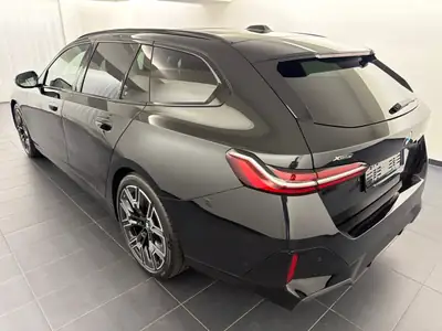 BMW 540d xDrive 48V Touring — Berline prestige diesel hybride, 1ère main, 6400 km — côté