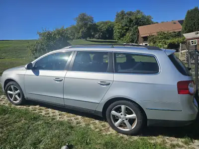 Volkswagen Passat 2.0 FSI Comfortline — Break automatique fiable, sans accident — côté
