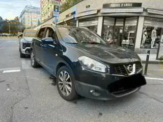 Nissan Qashqai Diesel Automatique — SUV Compact Fiable, 137'000 km, Tout-terrain — côté