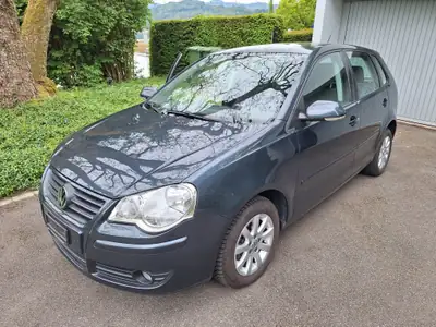 VW Polo 1.4 80 ch Trendline — Citadine fiable, 82 000 km seulement — rear view
