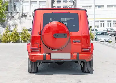 Mercedes-Benz G 500 AMG Line — Le SUV légendaire, 50'000 km seulement — rear view