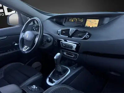 Renault Scénic 1.5 dCi Bose EDC — Monospace fiable, entretien Renault récent — Miniature 10