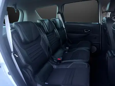 Renault Scénic 1.5 dCi Bose EDC — Monospace fiable, entretien Renault récent — Miniature 13