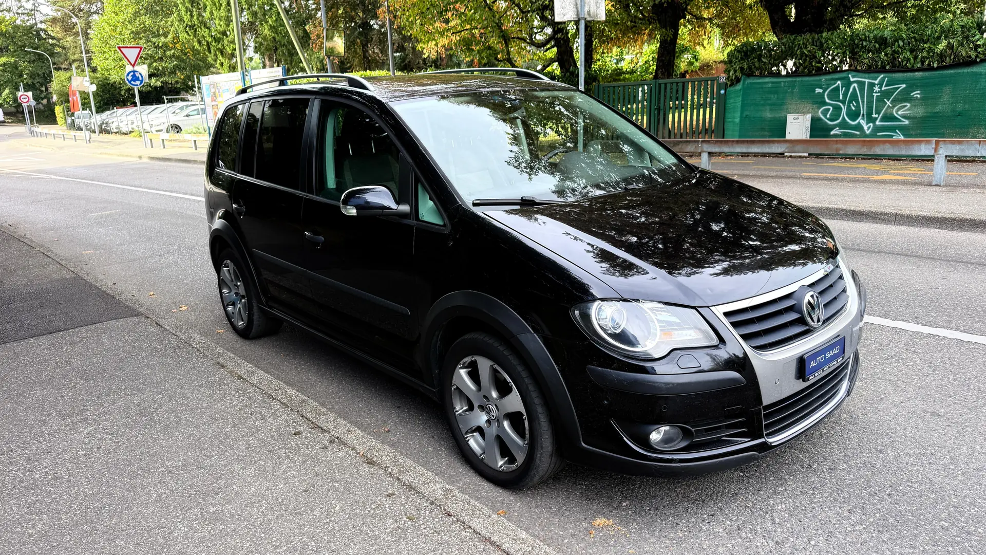 Volkswagen Touran 2008 occasion Vernier — 2