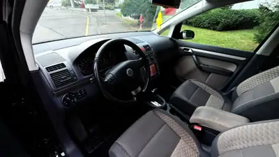 VW Touran CrossTouran 1.4 TSI — Monospace 7 places, moteur efficient et design affirmé — Miniatur 11