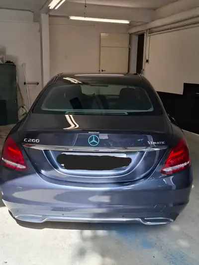 Mercedes-Benz C 200 Avantgarde 4matic — Berline premium 184 ch, 81'000 km, sans sinistre — vista posteriore