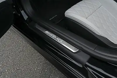 Mercedes-AMG SL 63 4Matic+ — Cabriolet légendaire 585 ch, cuir Manufaktur, faible kilométrage — Miniatura 16