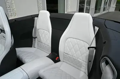 Mercedes-AMG SL 63 4Matic+ — Cabriolet légendaire 585 ch, cuir Manufaktur, faible kilométrage — Miniatura 20