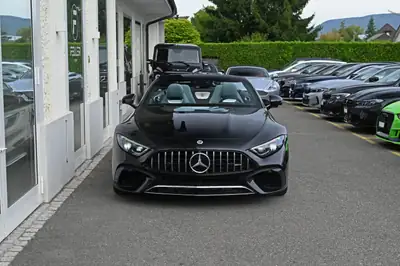 Mercedes-AMG SL 63 4Matic — Cabriolet haute performance, 585 ch et seulement 30 000 km — vista posteriore