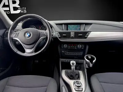 BMW X1 xDrive 18d — SUV compact 4x4 fiable, entretien soigné — Miniatur 11
