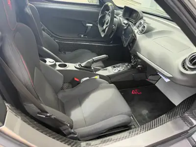 Alfa Romeo 4C 1750 TBi — Roadster italien légendaire, 240 ch, entretien complet — Armaturenbrett