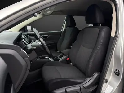 Nissan Qashqai 1.6 dCi N-Connecta — SUV 4×4 robuste, première main, parfait état — Miniature 7
