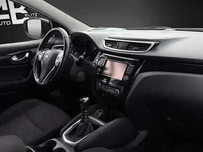Nissan Qashqai 1.6 dCi N-Connecta — SUV 4×4 robuste, première main, parfait état — Miniature 10