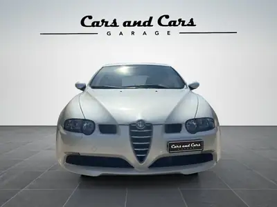 Alfa Romeo 147 3.2 GTA — Sportive Mythique, État Exceptionnel, Bianco Nuvola Rare — côté