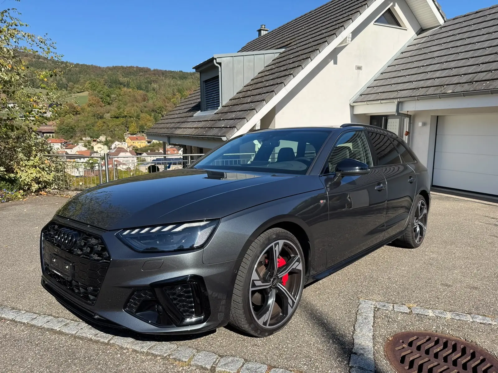 Audi A4 Avant 2.0 40 TDI S Line — Break diesel hybride léger, 57'000 km