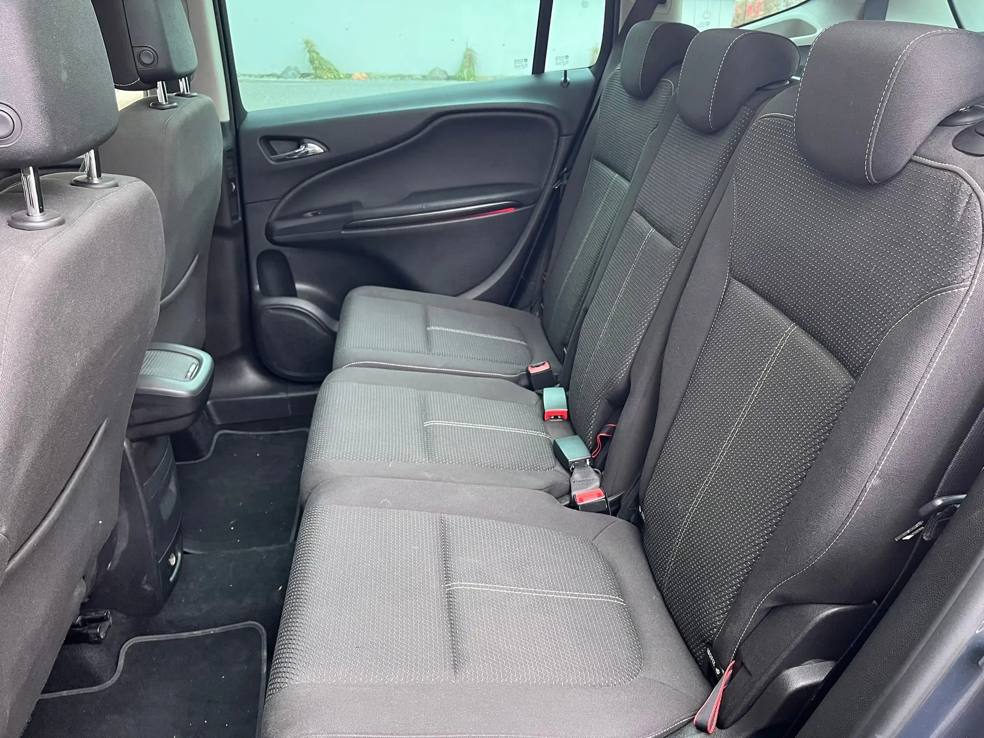 Opel Zafira 2015 occasion Glis — 3