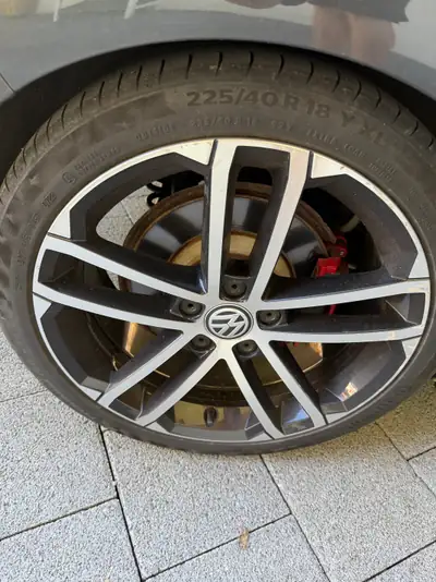 VW Golf 2.0 TDI GTD DSG — Diesel sportif, 184 ch et consommation maîtrisée — detail