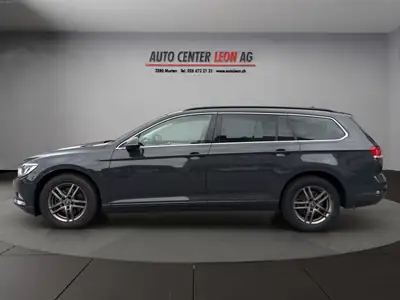 VW Passat Variant 2.0 TDI — Break diesel robuste, équipement premium, sans accident — vista posteriore