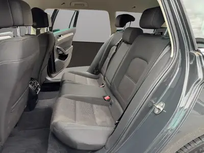 VW Passat Variant 2.0 TDI — Break diesel robuste, équipement premium, sans accident — Miniatura 13