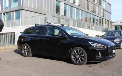 Hyundai i30 1.6 CRDi Vertex — Break diesel économe, 89'000 km seulement — arrière