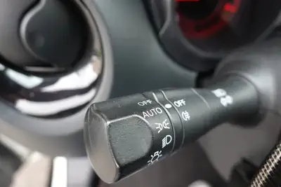 Nissan Juke 1.6 DIG-T Nismo RS 4x4 — Intérieur Alcantara, Sièges Recaro, Traction intégrale — Miniatura 17