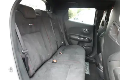 Nissan Juke 1.6 DIG-T Nismo RS 4x4 — Intérieur Alcantara, Sièges Recaro, Traction intégrale — Miniatura 25