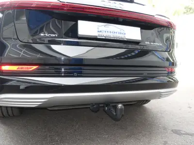 Audi e-tron 55 S Line Black Edition — SUV électrique premium, 408 ch et design affirmé — Miniature 27