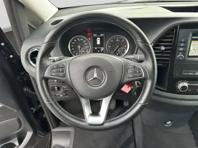 Mercedes-Benz Vito 116 CDI Lang — Monospace professionnel 9 places, transmission intégrale, peu kilométré — Miniature 15