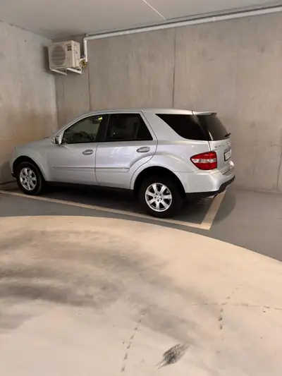 Mercedes-Benz ML 280 CDI — SUV premium diesel, 176'000 km, sans accident — vue extérieure