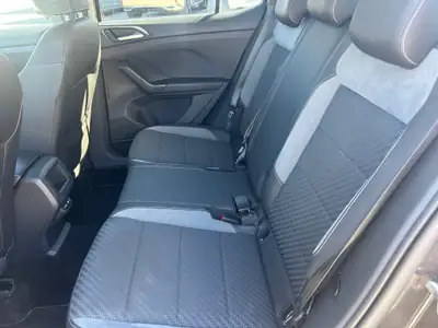 VW T-Cross 1.0 TSI R-Line — SUV compact dynamique, 56 000 km, équipé Tech & Carplay — Detail
