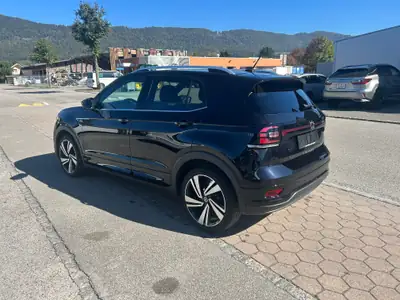 VW T-Cross 1.0 TSI R-Line — SUV compact dynamique, 56 000 km, équipé Tech & Carplay — Innenraum