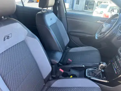 VW T-Cross 1.0 TSI R-Line — SUV compact dynamique, 56 000 km, équipé Tech & Carplay — Miniatur 8