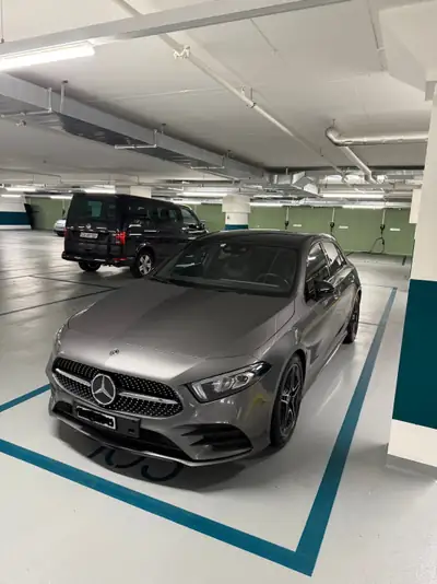 Mercedes-Benz A 200 AMG Line — Citadine sportive, 94 400 km, garantie fiabilité — vue extérieure