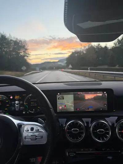Mercedes-Benz A 200 AMG Line — Citadine sportive, 94 400 km, garantie fiabilité — détail